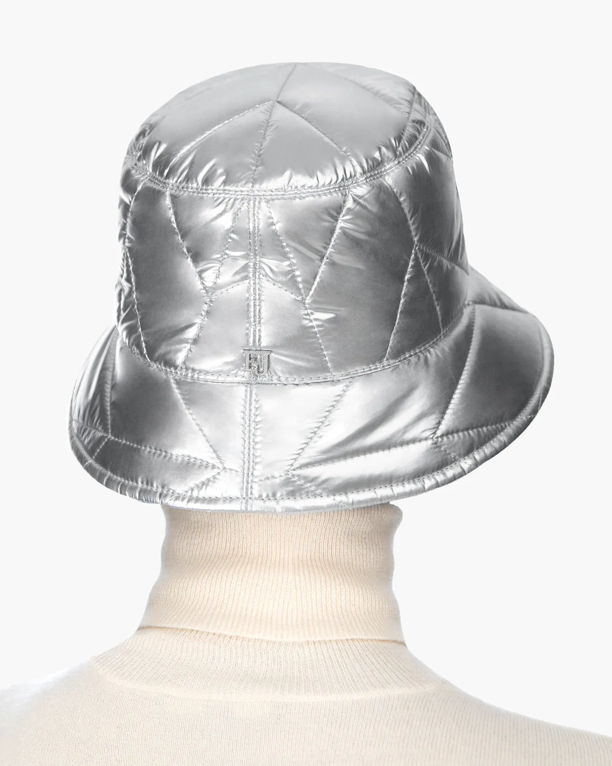 Chevra Bucket Silver